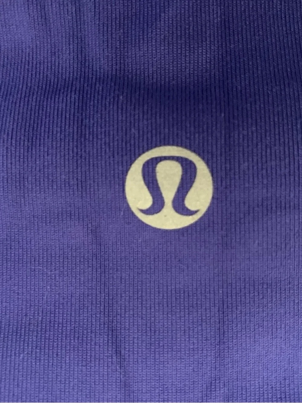 Lululemon Clam Digger Long Shorts S 6 Royal Blue Purple White Inside Back Pocket